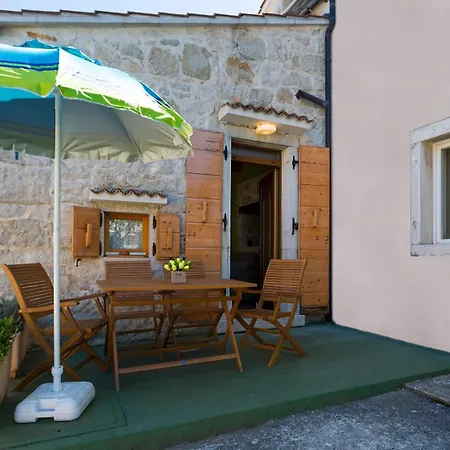 Stone House Ana * Funtana