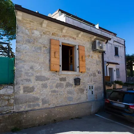 Stone House Ana *