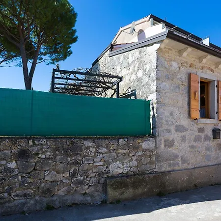 Stone House Ana *